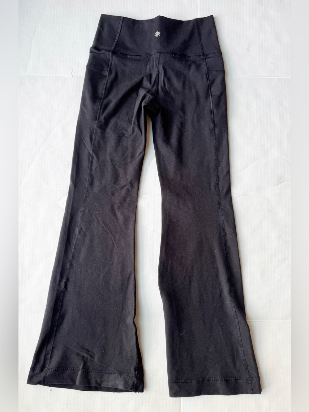 Athleta Girl Natural Play Stash Flare Pant in black Size XL 14Y - Picture 6 of 16